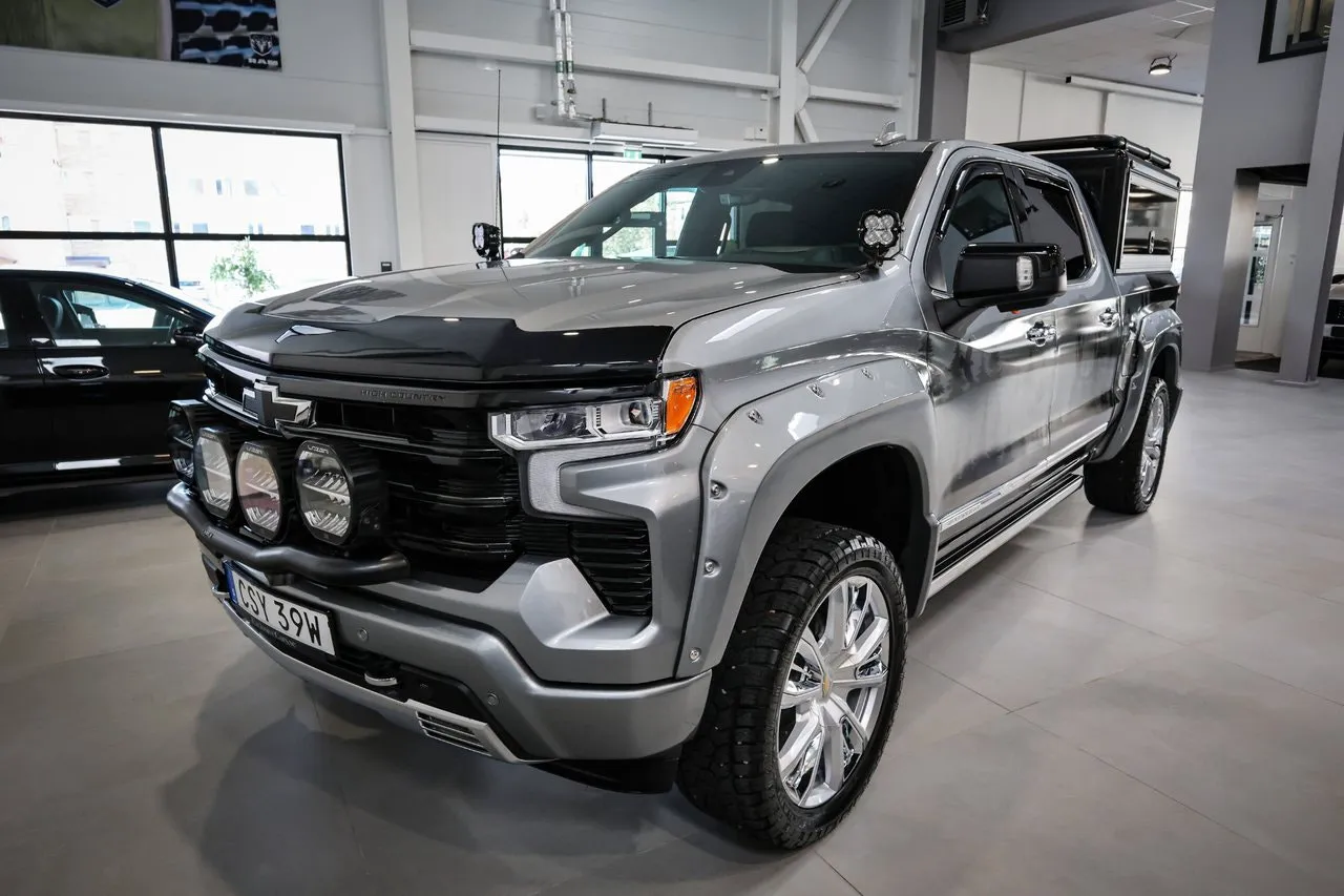 Vehicle image 36