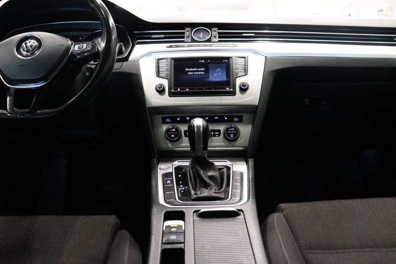 Volkswagen Passat bild 15