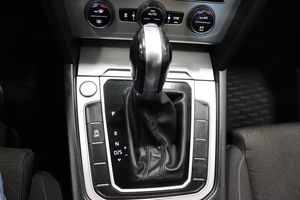 Volkswagen Passat bild 19