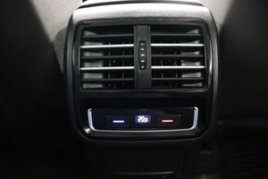 Volkswagen Passat bild 16