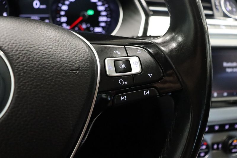 Volkswagen Passat bild 18