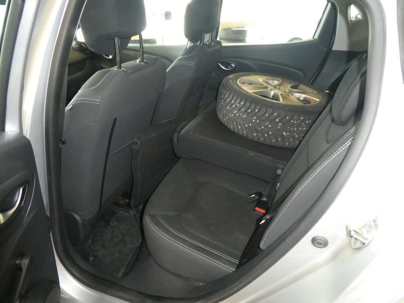 Renault Clio bild 4