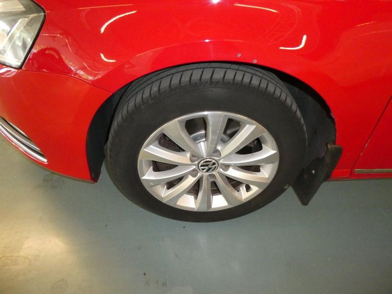 Volkswagen Passat bild 6
