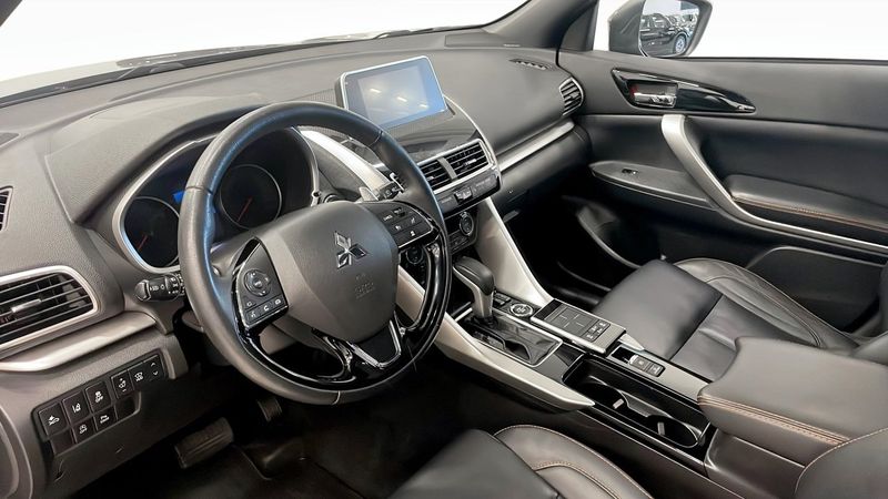 Mitsubishi Eclipse Cross bild 12