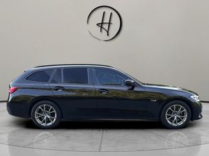 BMW 330 bild 7