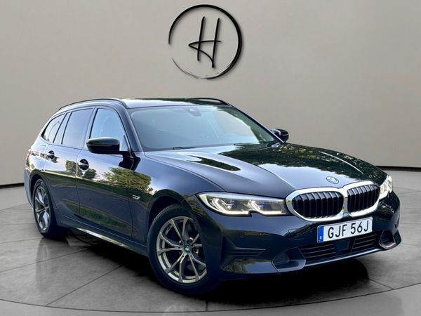 BMW 330 e 292hk 1-Ägare Sport Kamera Skinn HUD * LASER * SE-UTR - 2022