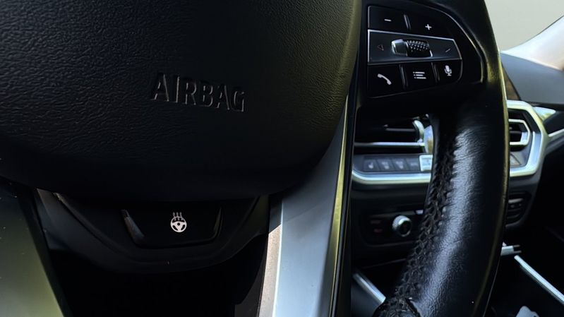 BMW 330 bild 11