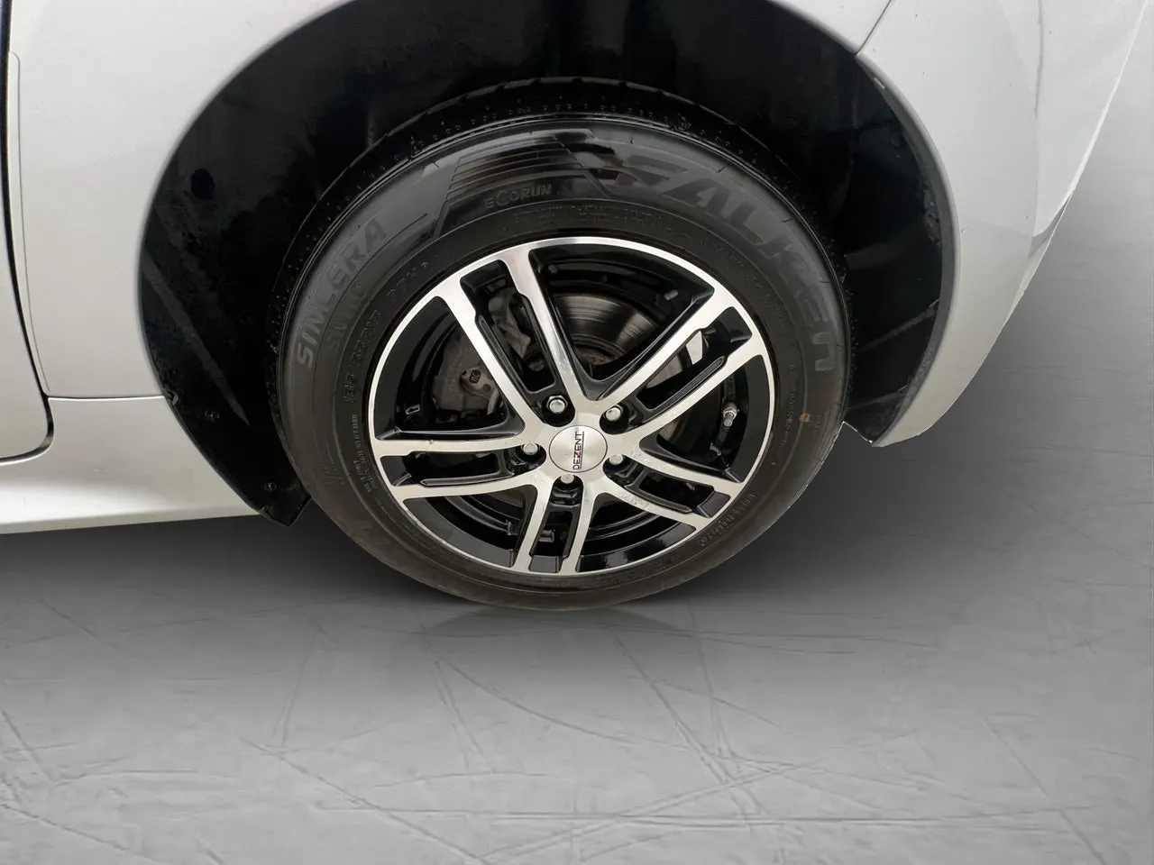 Vehicle image 31