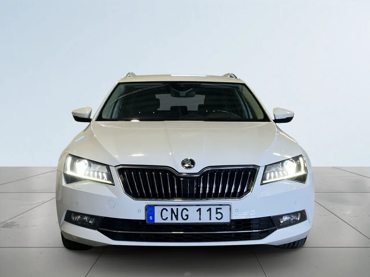 Vehicle image 1