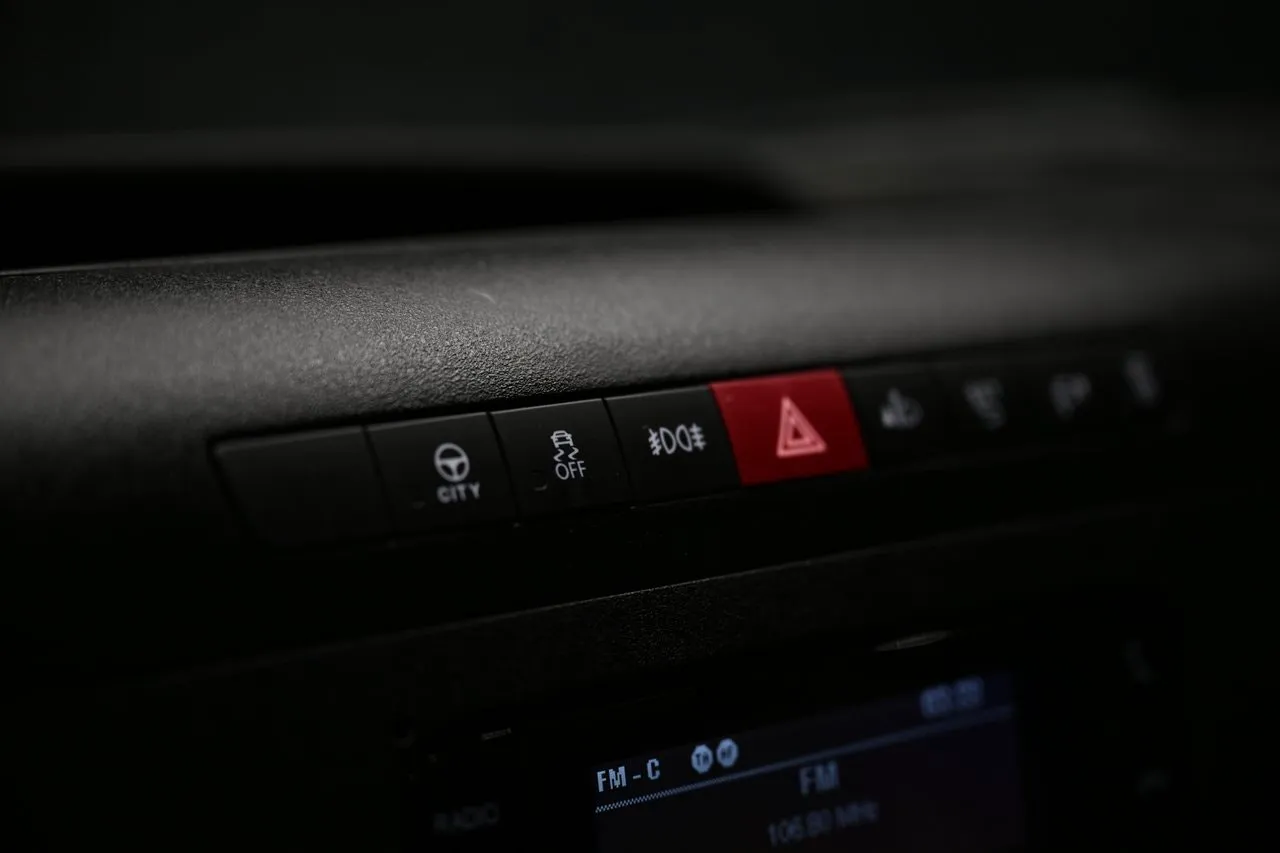 Vehicle image 20
