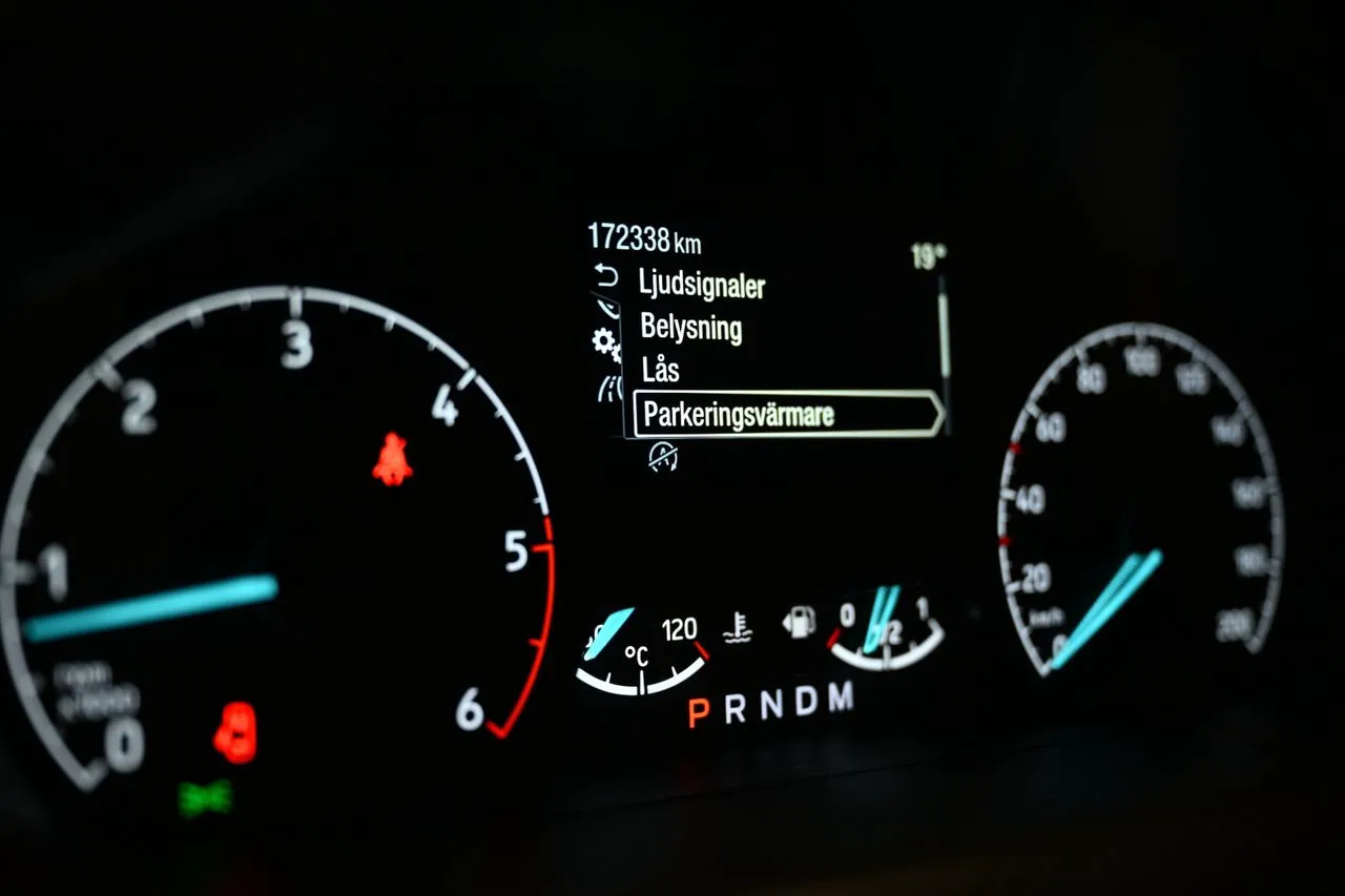 Vehicle image 20