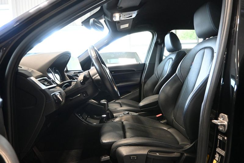 BMW X1 bild 8