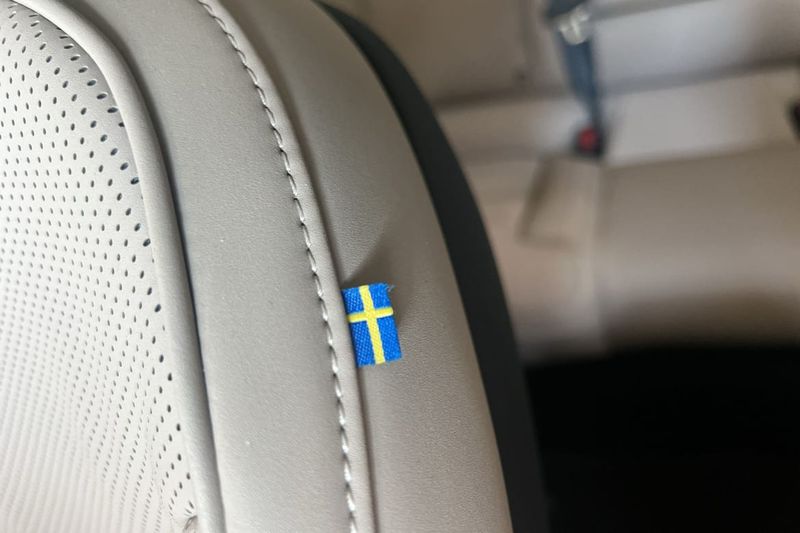 Volvo ES90 bild 19