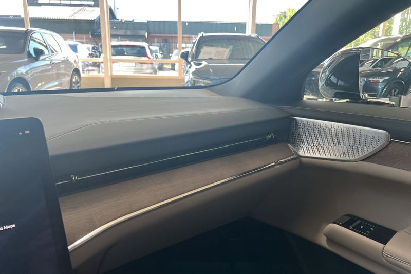 Volvo ES90 bild 22