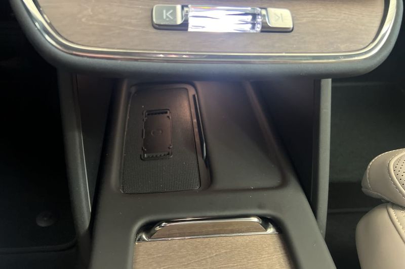 Volvo ES90 bild 29