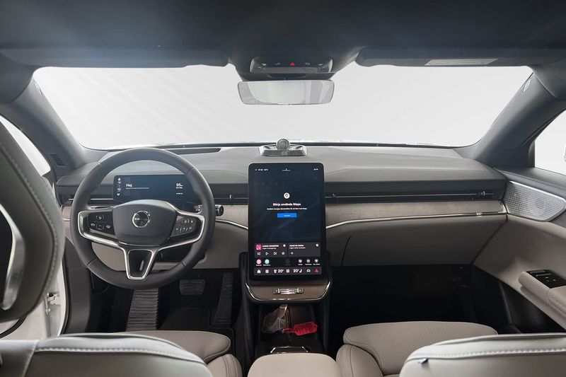 Volvo ES90 bild 9