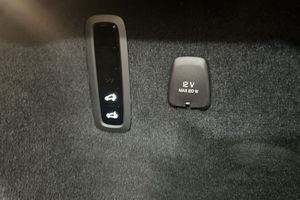 Volvo ES90 bild 13