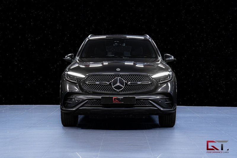 Mercedes GLC300 bild 3