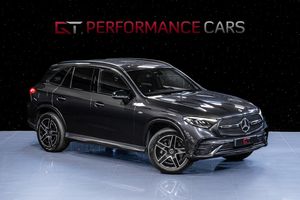 Mercedes GLC300 bild 1