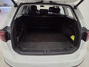 Volkswagen Passat bild 7