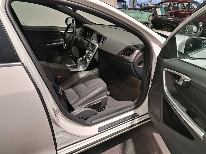 Volvo V60 bild 9
