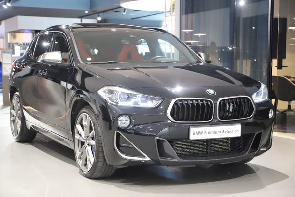 BMW X2 M35i xDrive / Elstolar / PANO / HUD/ HK - 2019