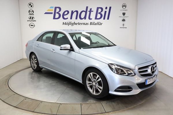 Mercedes E250 BlueTEC 4MATIC 7G Plus Avantgarde / 12100 Mil - 2016