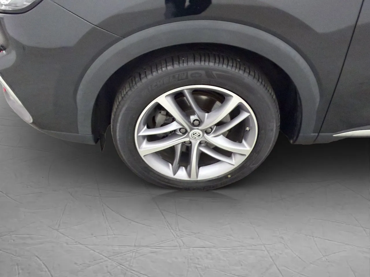 Vehicle image 36