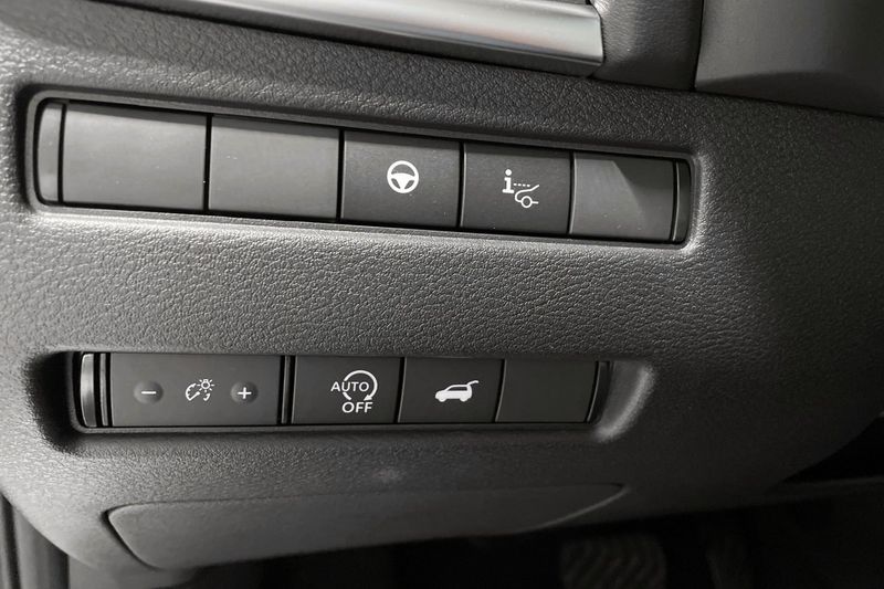Nissan X-Trail bild 14