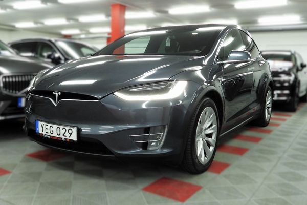 Tesla Model X 90D 7-Sits Fri Supercharge SoV Hjul Panorama SoV Hjul - 2016