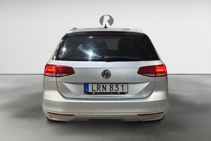 Volkswagen Passat bild 6