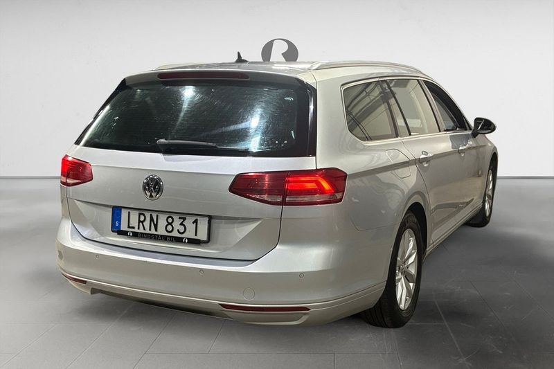 Volkswagen Passat bild 7