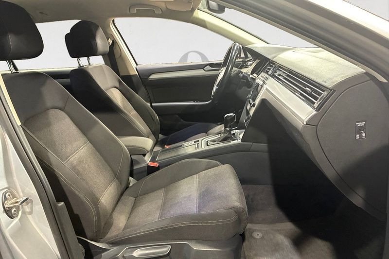 Volkswagen Passat bild 15