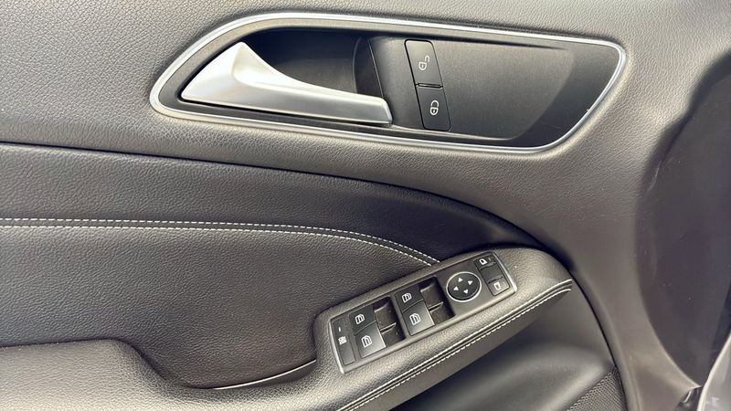 Mercedes B180 bild 11