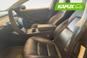 Tesla Model 3 bild 10