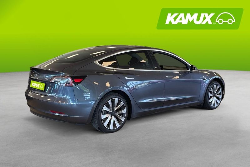 Tesla Model 3 bild 4