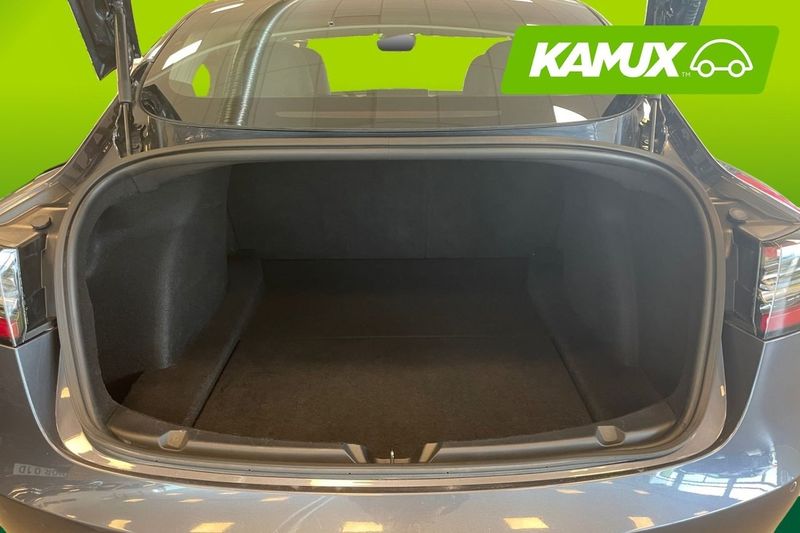 Tesla Model 3 bild 17