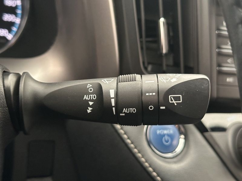 Toyota RAV4 bild 18