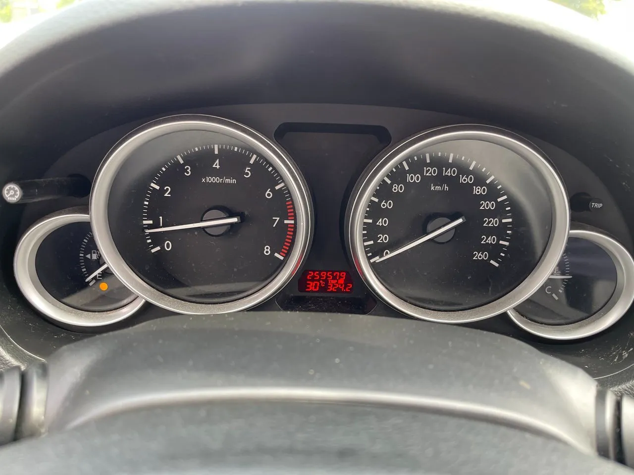 Vehicle image 21