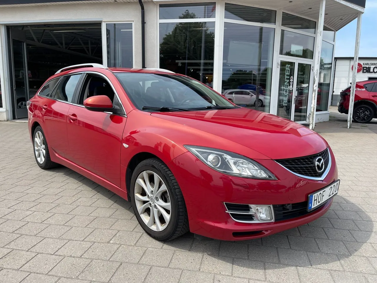 Vehicle image 2