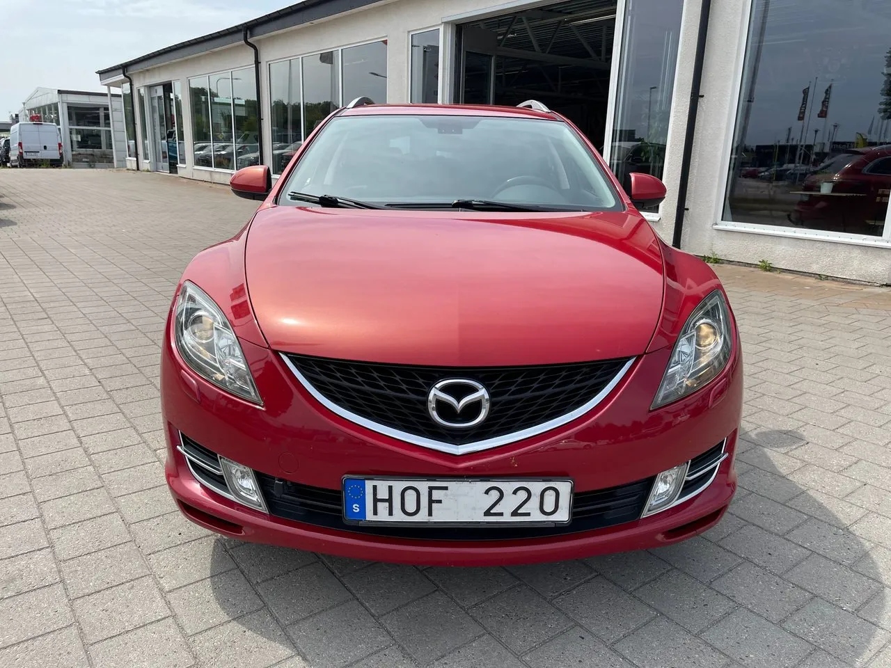Vehicle image 1