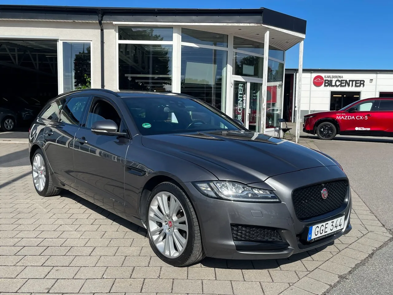 Vehicle image 2