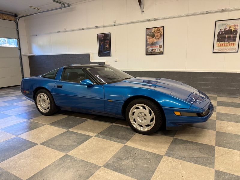 Chevrolet Corvette bild 2
