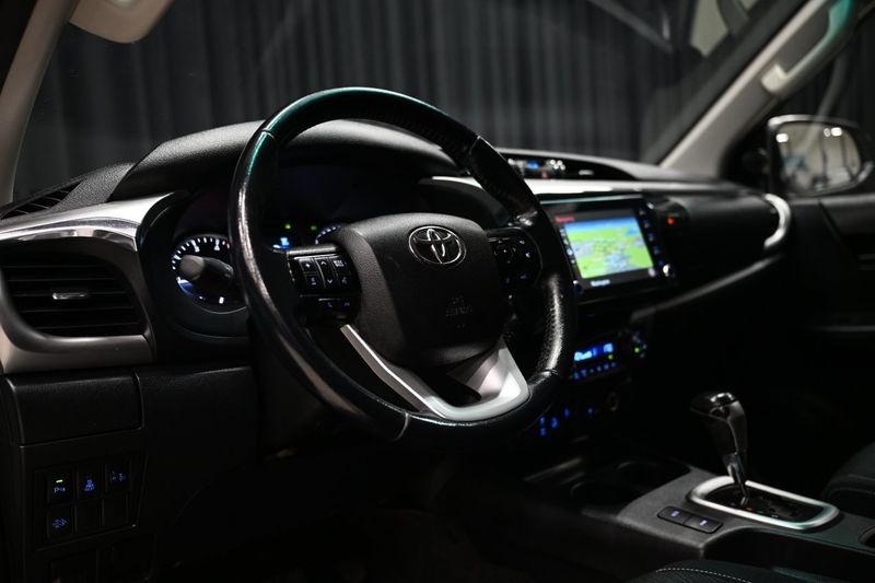 Toyota Hilux bild 14
