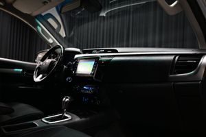 Toyota Hilux bild 17