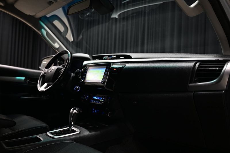 Toyota Hilux bild 17