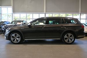 Volkswagen Passat bild 2