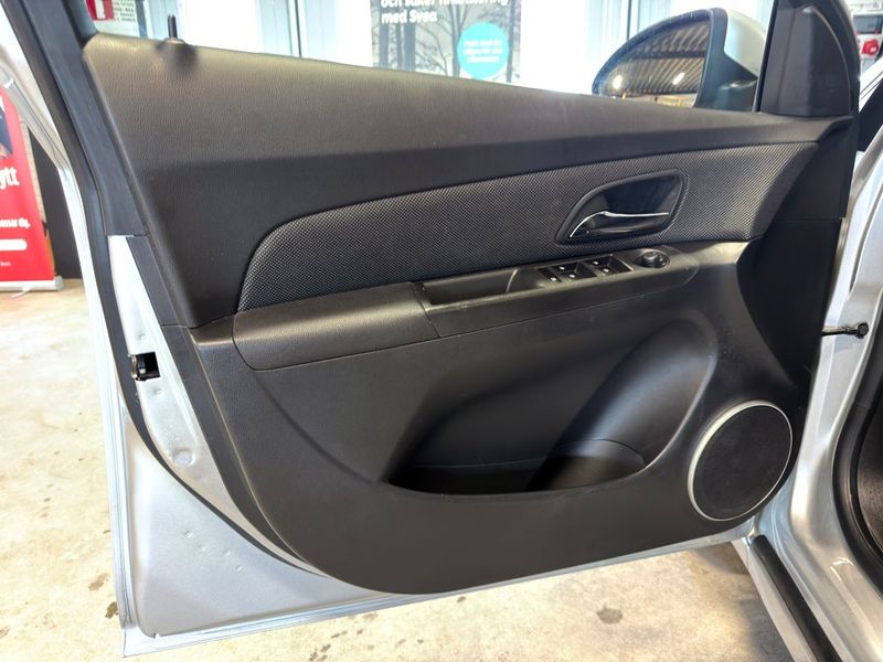 Chevrolet Cruze bild 14