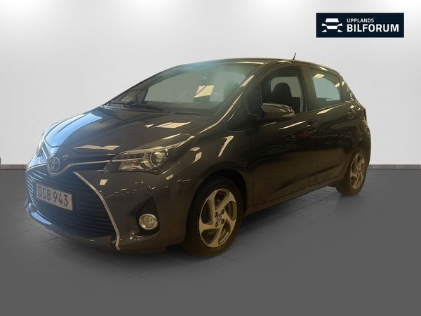 Toyota Yaris Hybrid e-CVT Active - 2014