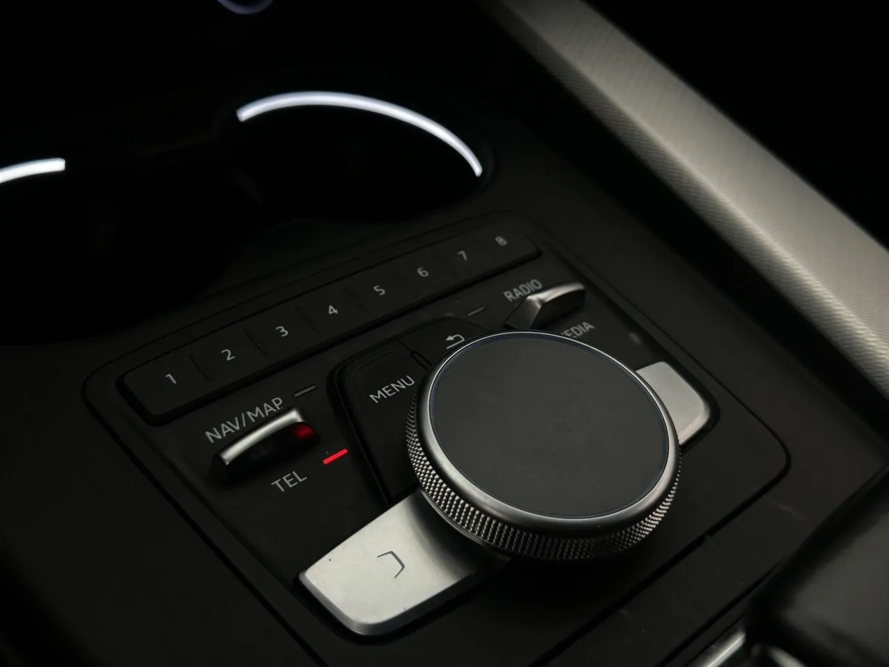 Vehicle image 24